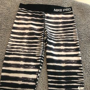 nike leggings